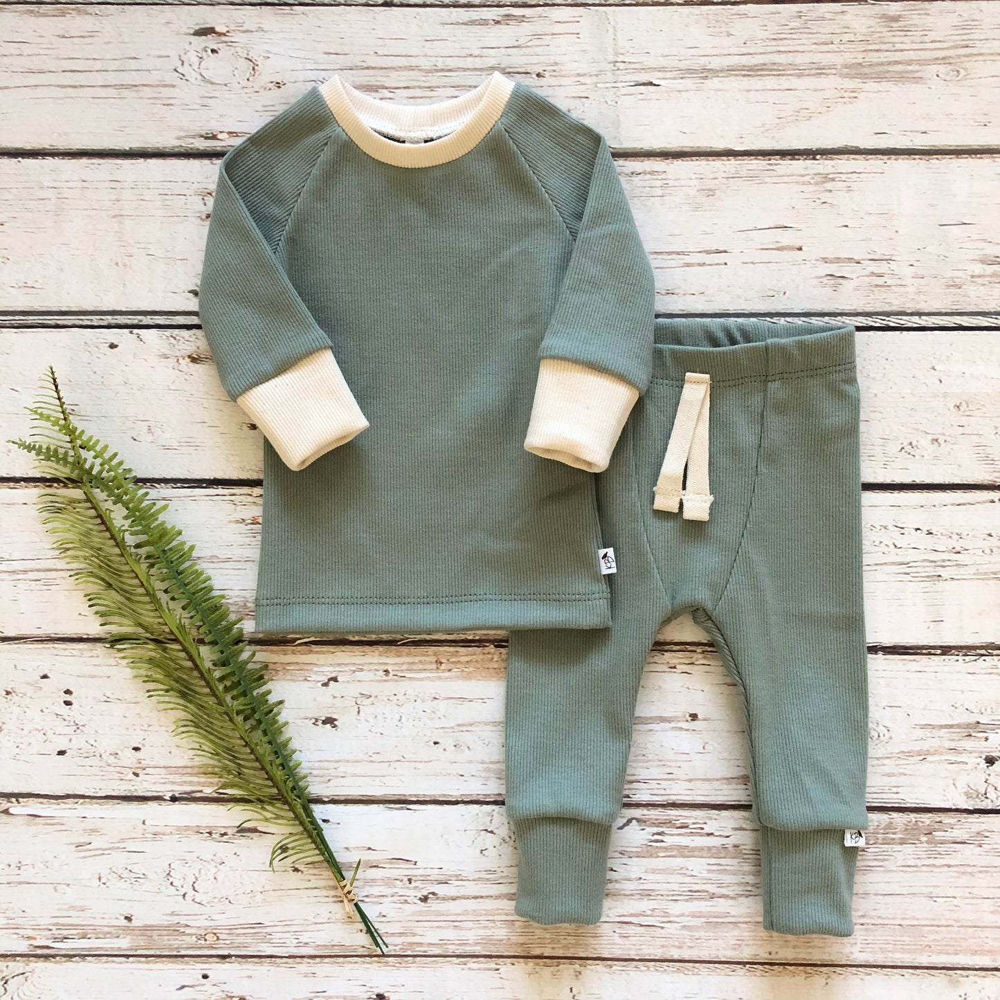 NEW! “Willow” Set/Aspen Style/Organic/SLIM FIT/Gender Neutral/Newborn Outfit/Take Home Outfit/Toddler Set